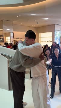 Дёмин встретился с легендой НБА Дуэйном Уэйдом в Беверли-Хиллз