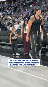 Сын Дрю Гордона пришёл на матч «Денвера» в джерси «Локомотива»