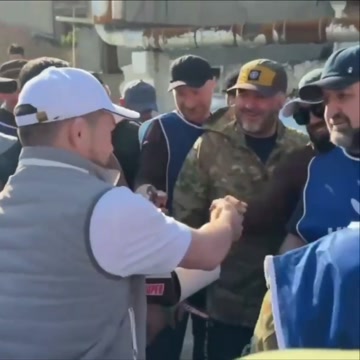 Пётр Ян привёз гуманитарную помощь в Дагестан