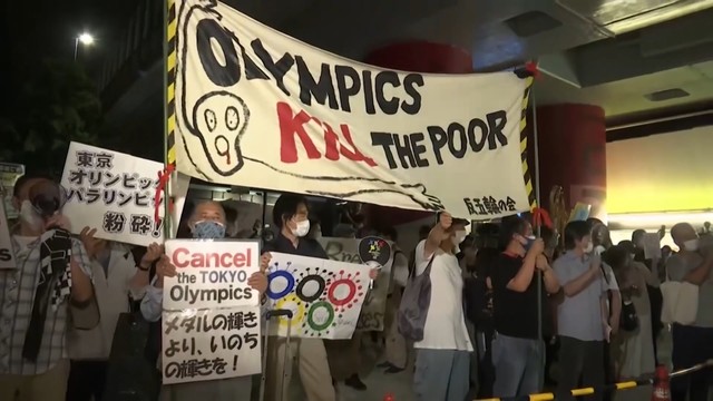 «Олимпиада убивает бедных». В Японии продолжаются протесты