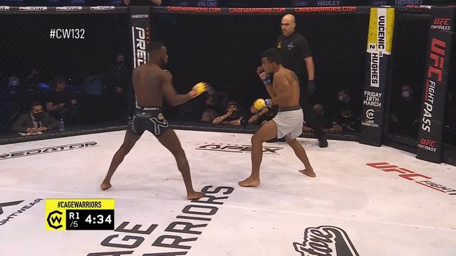 Cage Warriors 132. Доминик Вудинг vs Карлос Абреу