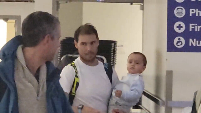 Надаль был замечен с женой и сыном в аэропорту Лос-Анджелеса