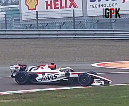 Бермана развернуло во время первых тестов новой машины «Хааса»