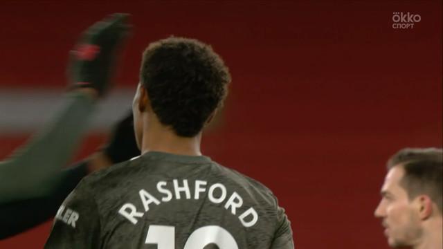 Рашфорд («Ман Юнайтед») завозился с мячом и упустил момент