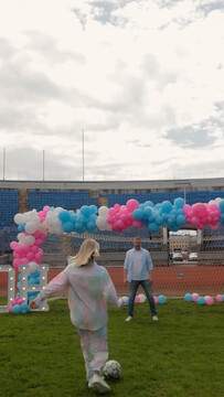 Гендер-пати Вячеслава Малафеева на стадионе «Зенита»