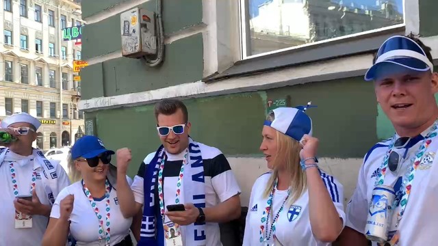 Финские песни на улицах Питера