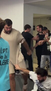 Андрей Орловский подрался с пранкерами перед боем Джошуа и Пола