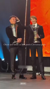 Пиастри подшутил над Норрисом во время церемонии награждения