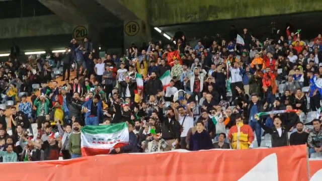 Атмосфера на стадионе перед матчем Иран — Россия