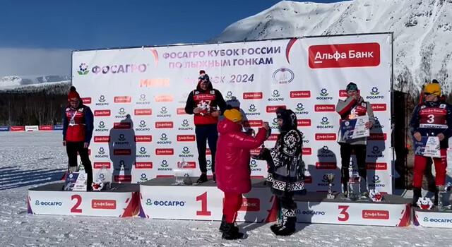 Награждение призёров спринта на финале КР-2024 по лыжам