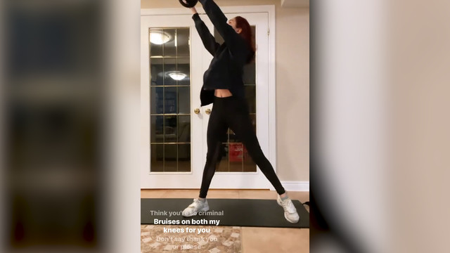 Медведева призвала к самоизоляции с помощью ритмичной тренировки