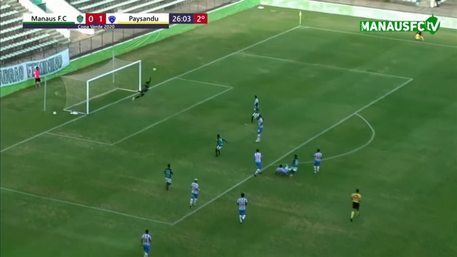 Бразильский футболист Джеки Чан забил гол-призрак