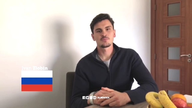 Вратарь «Бенфики» Злобин обратился к фанатам на португальском