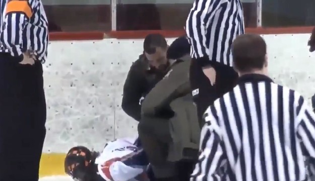 Канадского хоккеиста арестовали на льду после драки с судьёй