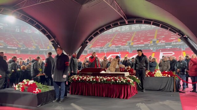 Церемония прощания с Никитой Павловичем Симоняном на стадионе «Спартака»