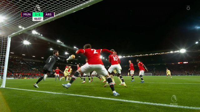 Де Хеа («Манчестер Юнайтед») вытаскивает удар Габриэла!