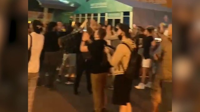 Реакция российских болельщиков на гол Украины в ворота Швеции