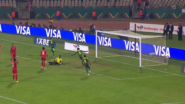 Сенегал уверенно вышел в полуфинал Кубка Африки