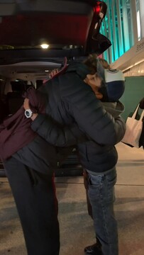 Янник Синнер подарил футболку юному фанату