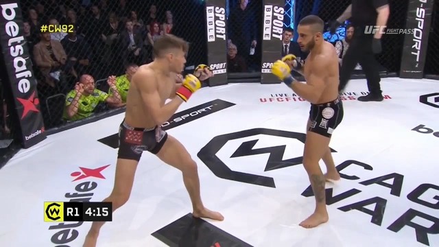 Cage Warriors 92: Бой Натаниэля Вуда и Луки Йовино