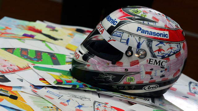 Самые интересные раскраски шлемов Формулы-1