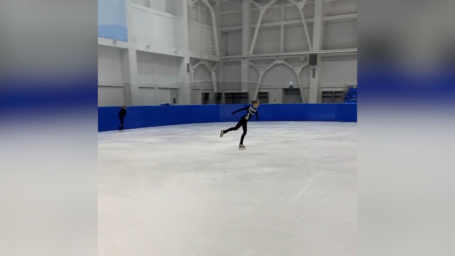 Александра Трусова прыгнула четверной лутц на тренировке