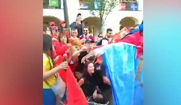 Фанаты сборной Марокко веселятся на Невском