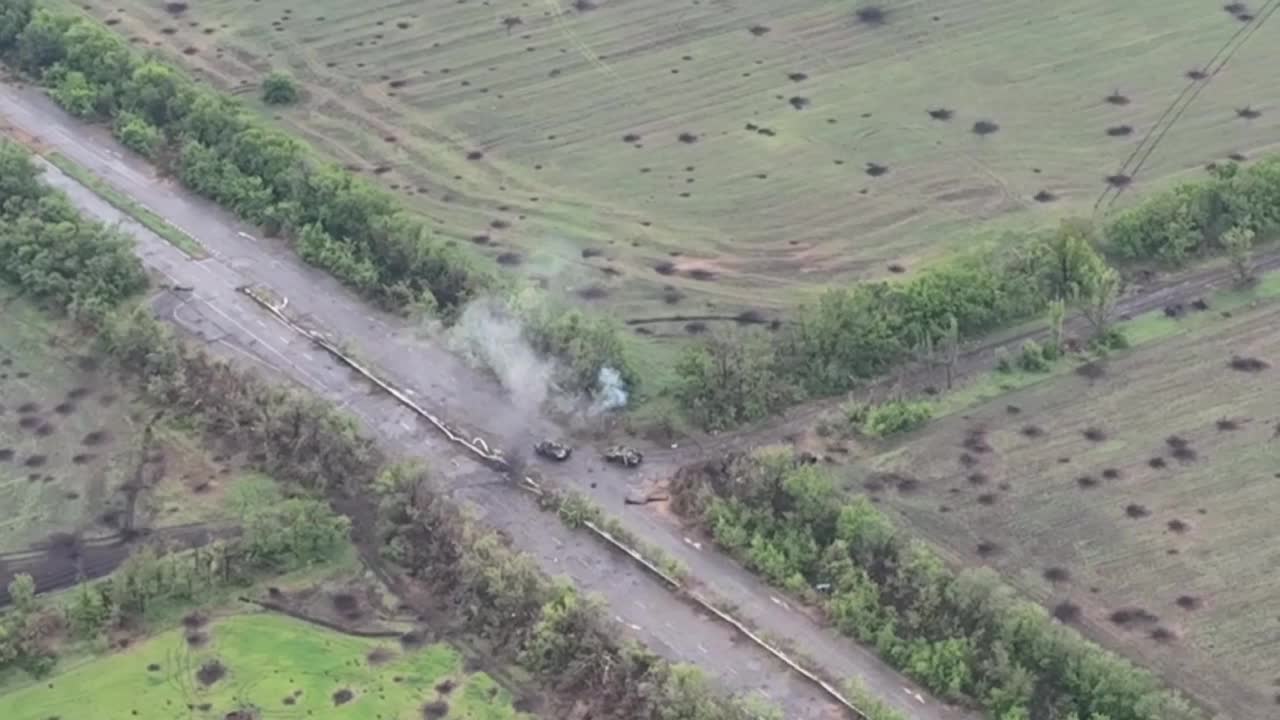 Дроны камикадзе. Авдеевка с дрона. Пески донецкая область с беспилотника. Авдеевка подземные укрепления. Дроны камикадзе на украине.